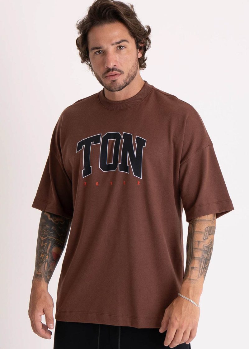 Camiseta Masculina Oversized Estampada Ton College Cacau - Imagem 3